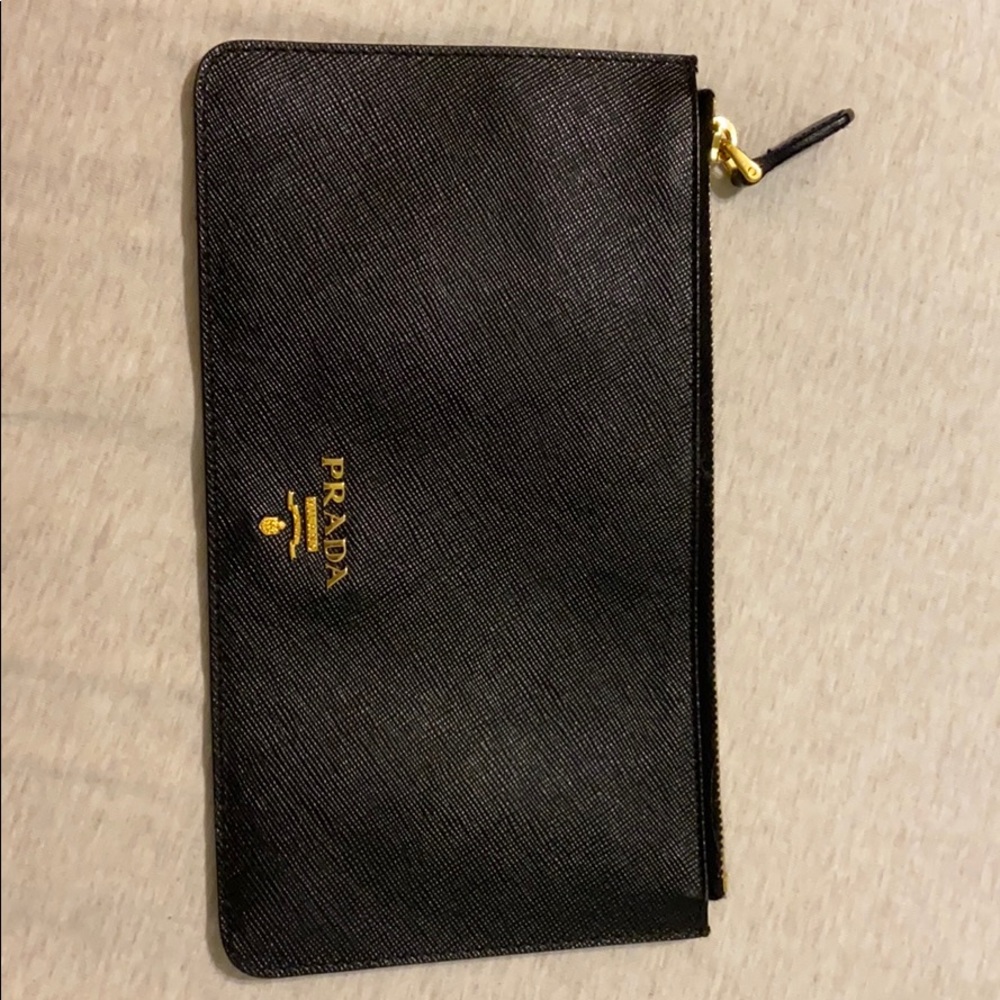 Authentic prada pouch - Picture 1 of 4